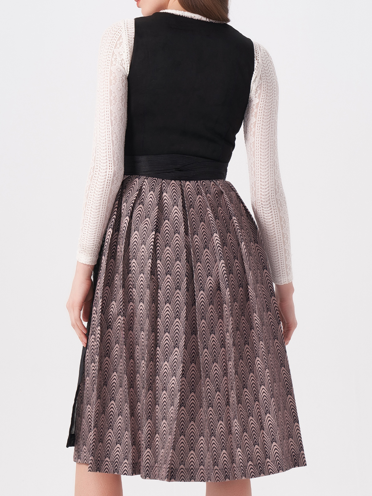 Samt Dirndl in Rosa