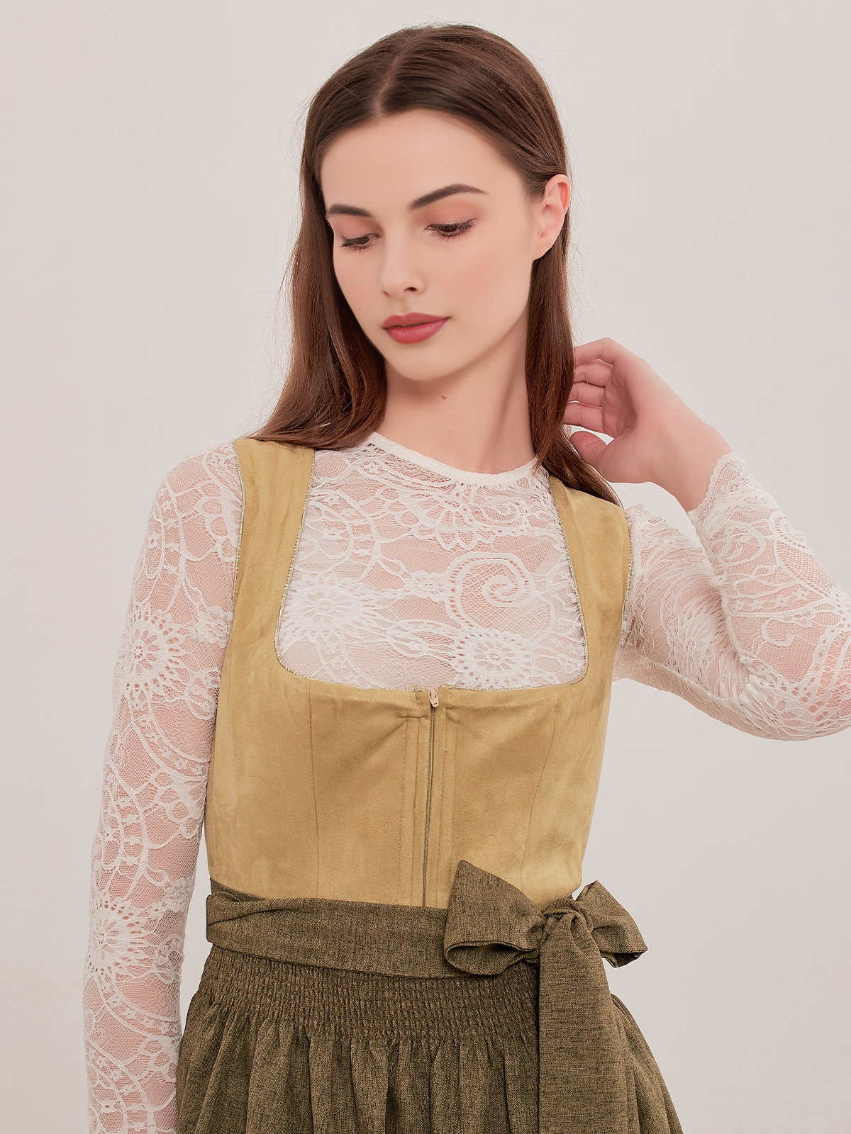 Dirndl in Grün – perfekt für Naturliebhaberinnen