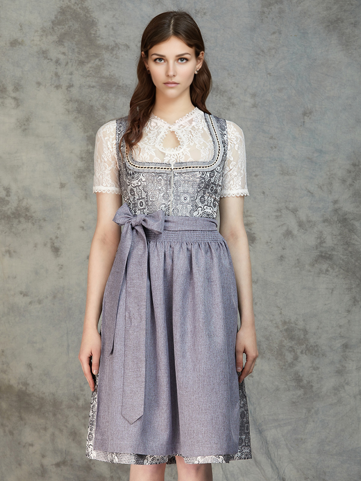 Dirndl in Grau
