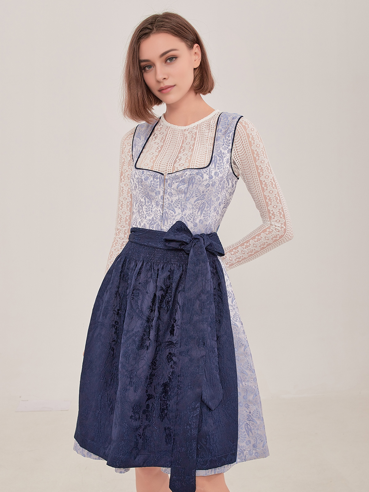 Dirndl Aella in Blau