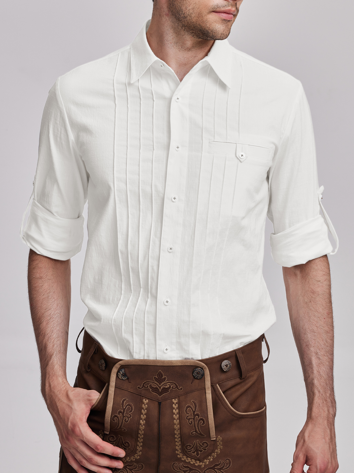 Dirndlbluse mit V-Ausschnitt und Langarm