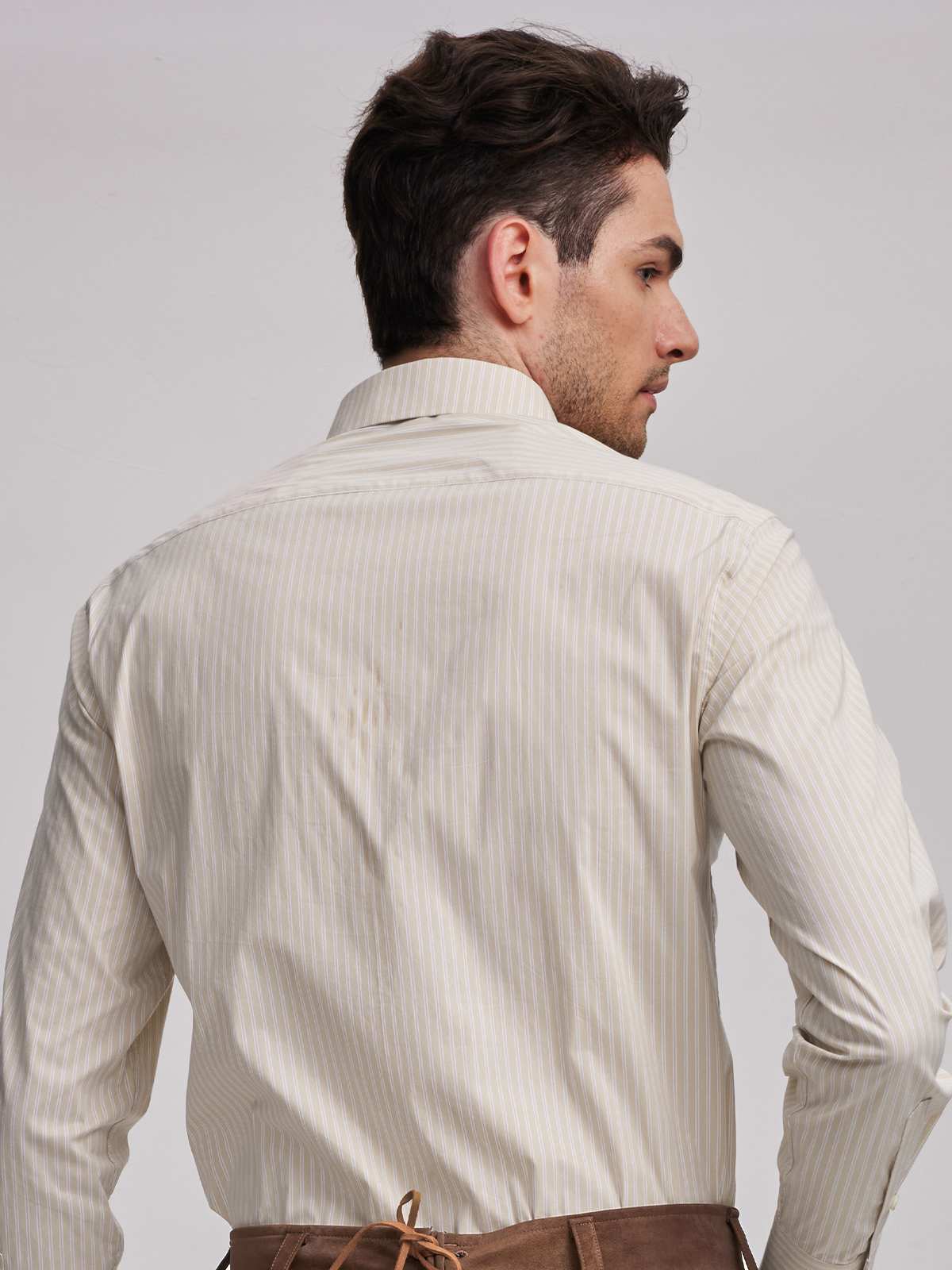 Dirndl Rot Samt – Eleganz in jedem Detail